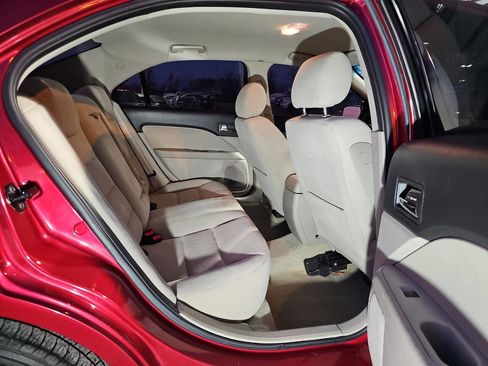 Used 2007 Ford Fusion SE image 22