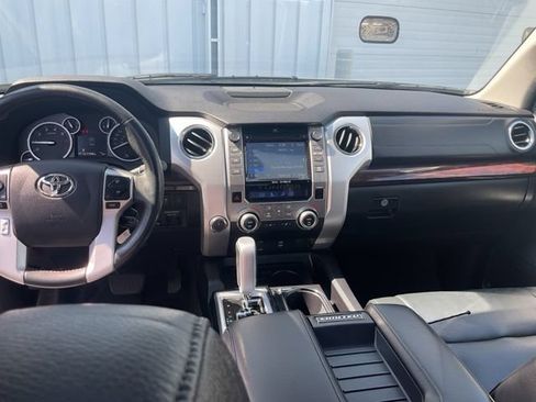 Used 2016 Toyota Tundra Limited w/ Limited Premium Package AWD/4WD image 21