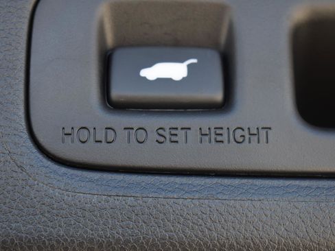 Used 2025 Honda CR-V Sport Touring image 21