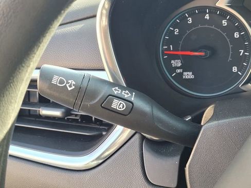 Used 2024 Chevrolet Equinox LT image 16