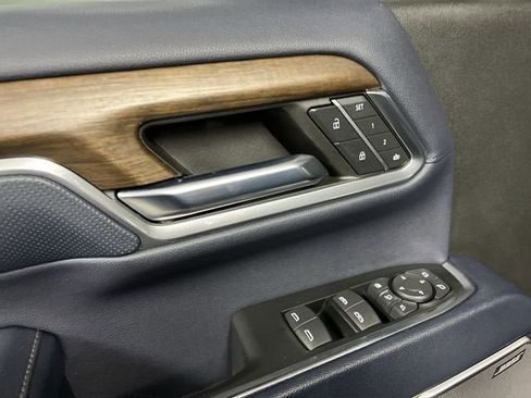 Certified 2024 Chevrolet Silverado 2500 High Country image 23