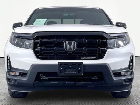 Used 2026 Honda Ridgeline Black Edition image 2