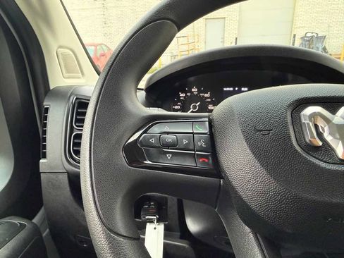 Used 2024 RAM ProMaster 2500 FWD image 21