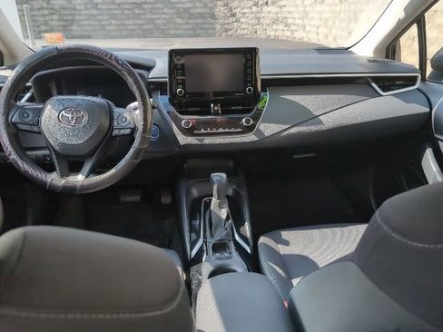 Used 2022 Toyota Corolla LE image 22