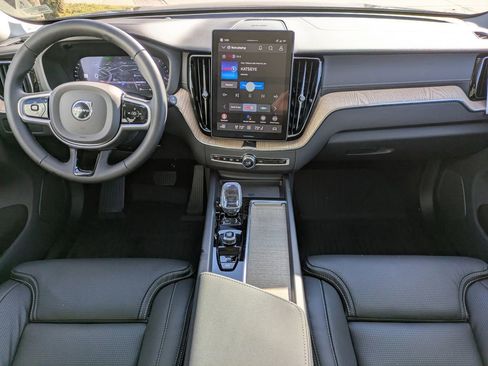 New 2026 Volvo XC60 B5 Ultra w/ Protection Package Premier image 14