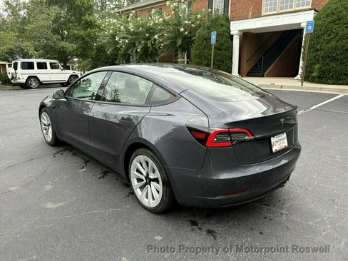 Used 2023 Tesla Model 3 Standard Range RWD image 9