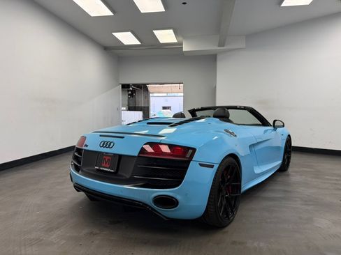 Used 2011 Audi R8 V10 image 17