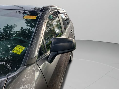 Used 2021 Toyota RAV4 LE FWD image 29
