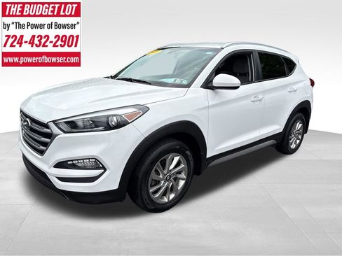 Used 2017 Hyundai Tucson SE AWD/4WD image 1