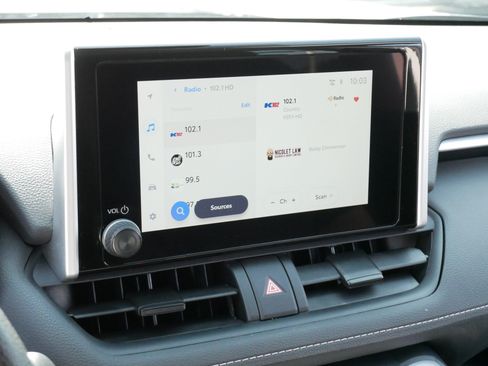 Certified 2025 Toyota RAV4 XLE AWD/4WD image 22