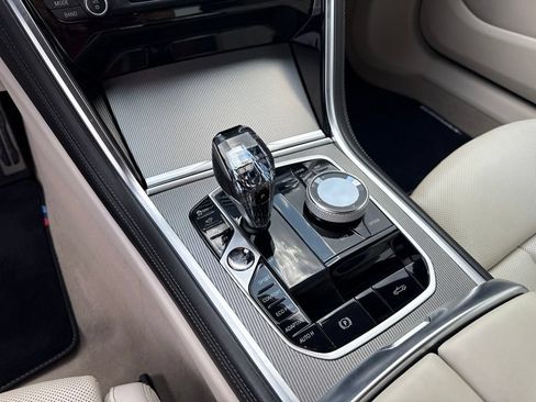 Used 2022 BMW 840i xDrive Convertible AWD/4WD image 26