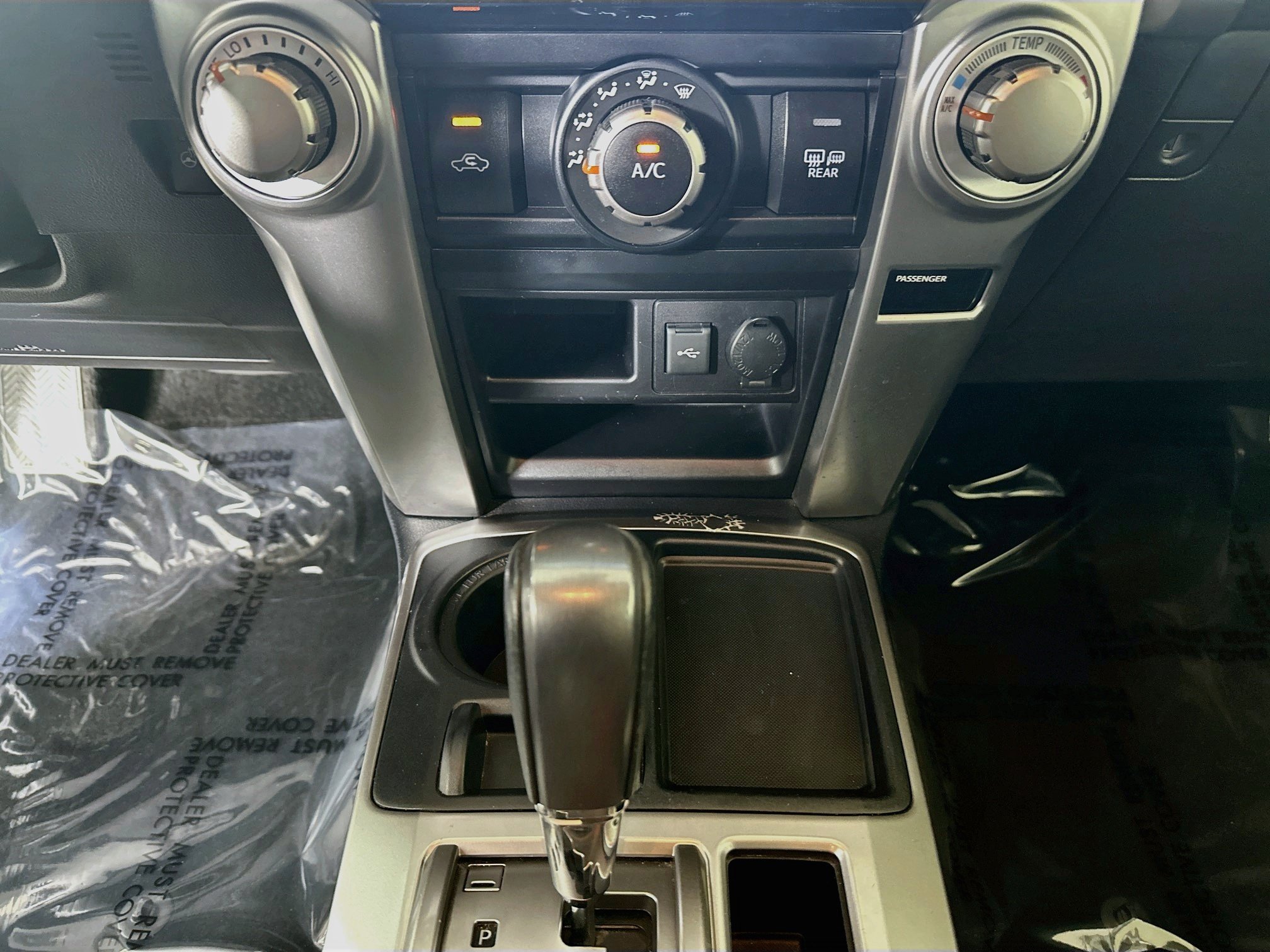 Used 2023 Toyota 4Runner SR5 Premium w/ Moonroof Package RWD image 23