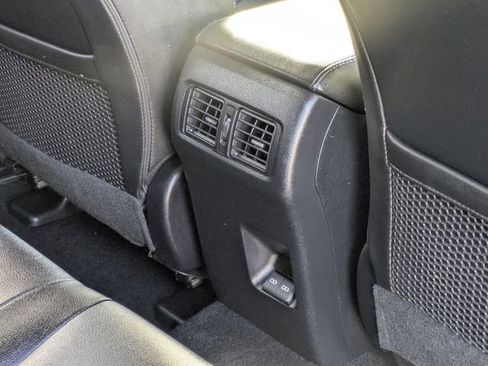 Used 2024 Toyota 4Runner SR5 Premium image 31