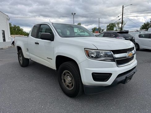 Used 2017 Chevrolet Colorado W/T RWD image 4