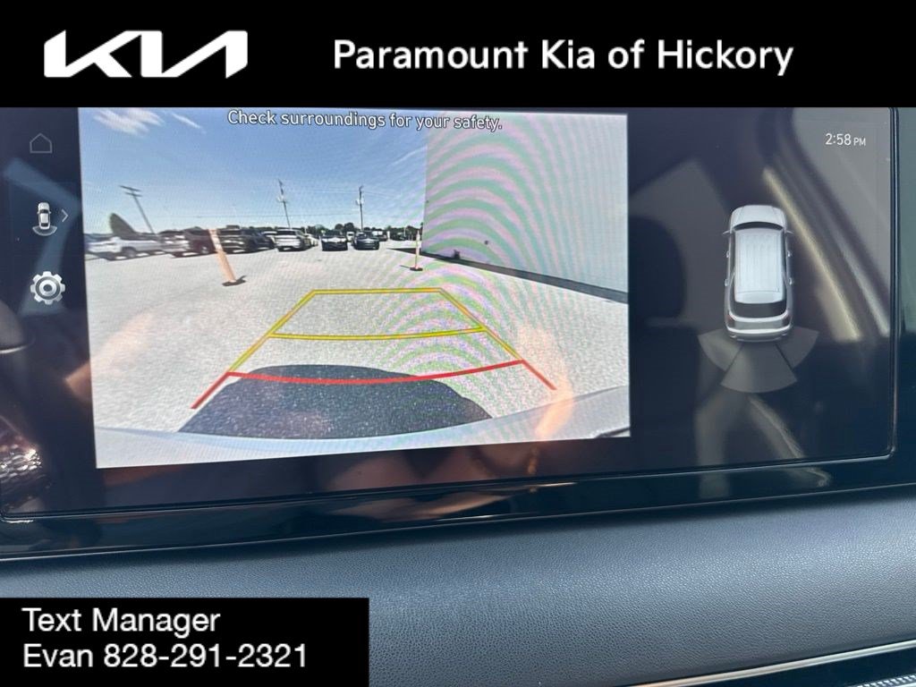 Used 2024 Hyundai Palisade SEL FWD image 25