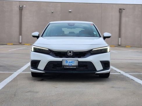 Used 2023 Honda Civic LX image 2