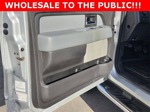 Used 2013 Ford F150 XLT w/ Luxury Equipment Group image 12