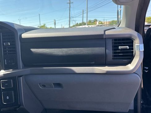 Used 2025 Ford F150 XLT w/ Equipment Group 301A Standard AWD/4WD image 16