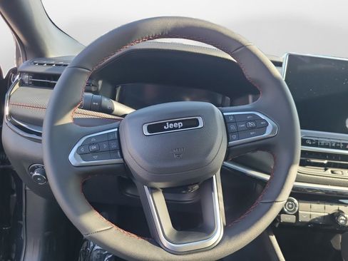 New 2026 Jeep Compass Trailhawk image 10