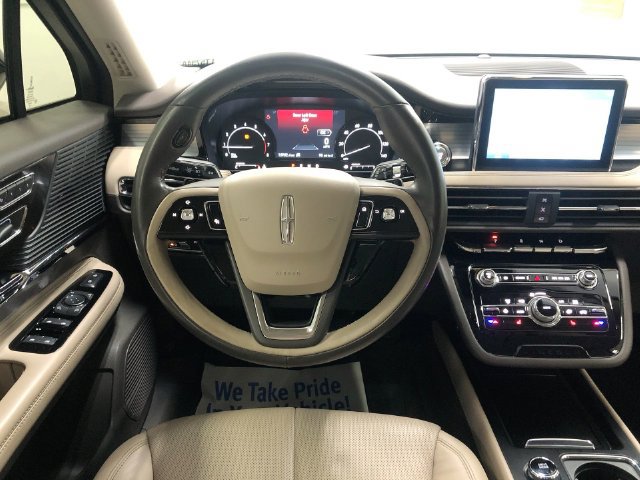 Used 2020 Lincoln Corsair AWD image 16