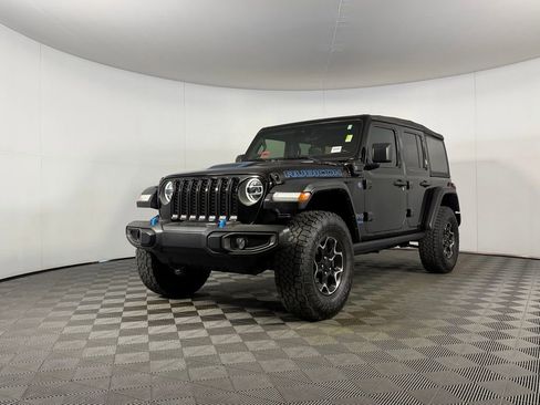 Used 2021 Jeep Wrangler Unlimited Rubicon 4xe w/ Safety Group AWD/4WD image 10