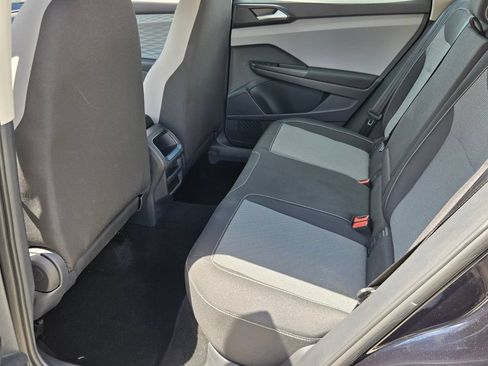 Certified 2023 Volkswagen Taos S FWD image 11