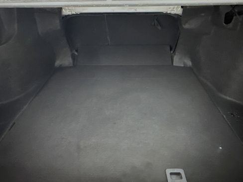 Used 2020 Toyota Camry LE image 30