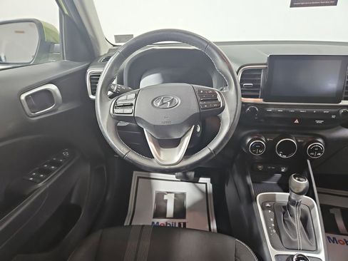 Certified 2023 Hyundai Venue SEL FWD image 13