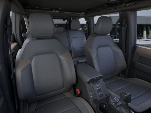 New 2025 Ford Bronco Big Bend image 10