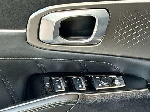 Used 2021 Kia Sorento SX FWD image 24