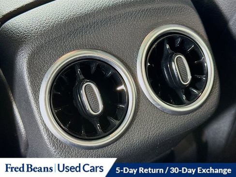 Used 2025 Mercedes-Benz CLA 250 4MATIC image 26
