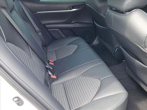 Used 2023 Toyota Camry SE w/ Convenience Package FWD image 18