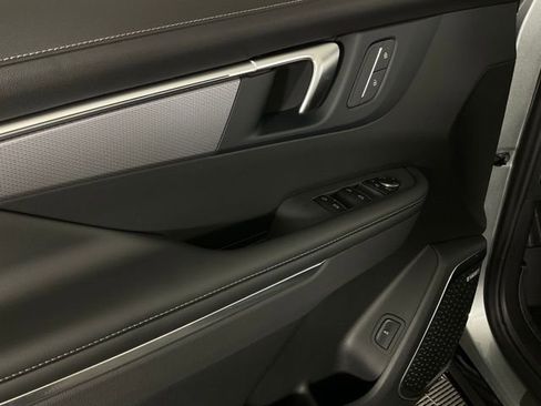 New 2026 Buick Enclave Sport Touring w/ LPO, Floor Liner Package AWD/4WD image 28