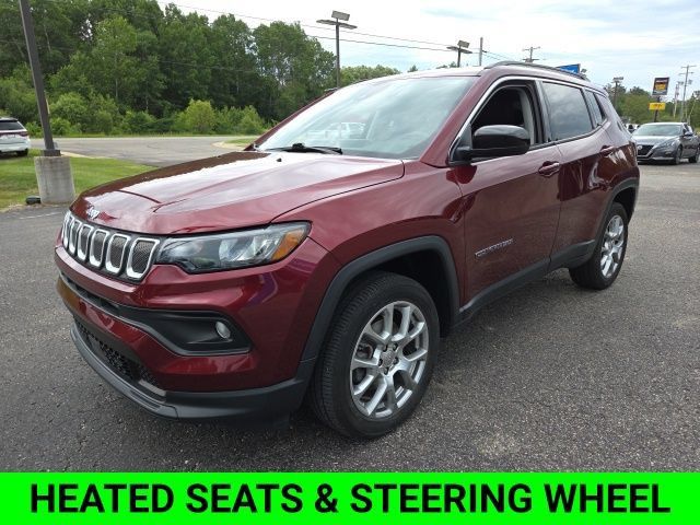 Used 2022 Jeep Compass Latitude AWD/4WD image 4