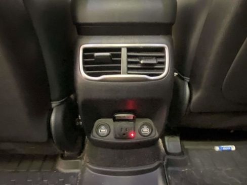 Used 2023 Hyundai Santa Fe Calligraphy w/ Winter Weather Package image 11