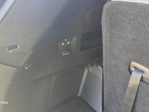 Used 2020 Kia Telluride SX w/ Towing Package FWD image 14