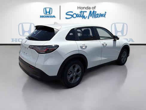 New 2027 Honda HR-V LX image 7