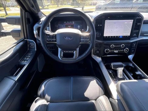 Used 2025 Ford F150 Platinum w/ FX4 Off-Road Package AWD/4WD image 5