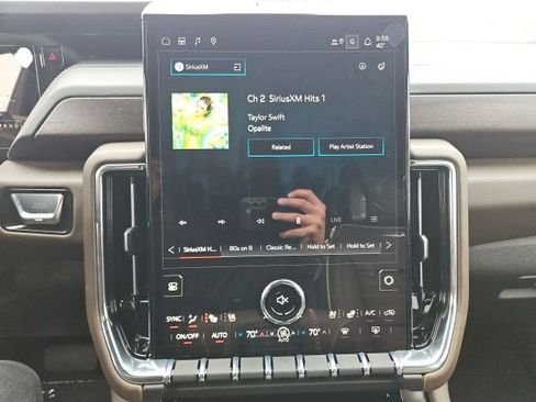 New 2026 GMC Yukon Denali Ultimate AWD/4WD image 27