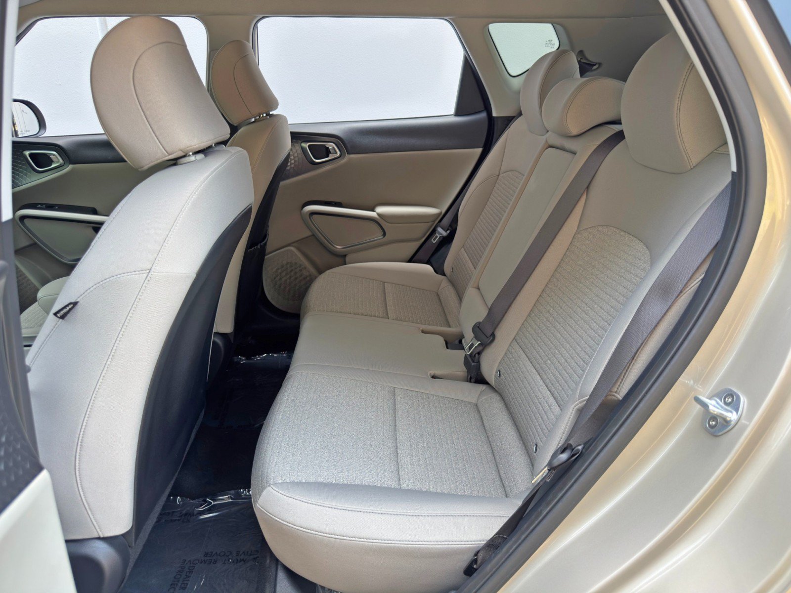 Used 2020 Kia Soul EX FWD image 34