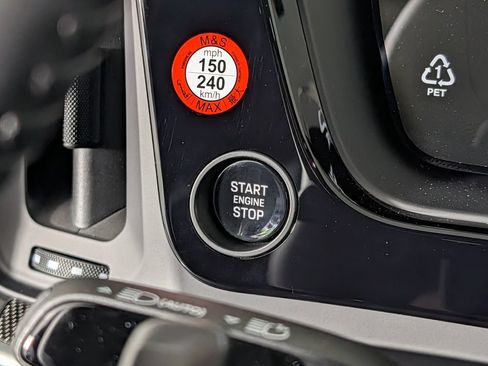 New 2026 Porsche Cayenne Turbo AWD/4WD image 37