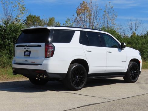 Used 2023 Chevrolet Tahoe RST image 3