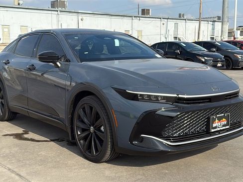 New 2026 Toyota Crown Nightshade image 3