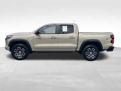 Used 2023 Chevrolet Colorado Z71 w/ Z71 Convenience Package 2 AWD/4WD image 7