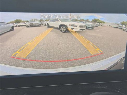 New 2026 Mercedes-Benz GLB 250 image 11