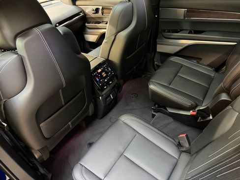 New 2026 Cadillac Vistiq Sport image 41