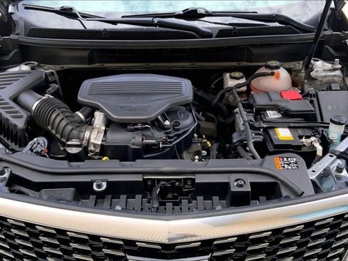 Certified 2025 Cadillac XT5 Premium Luxury image 9