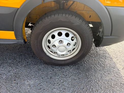 Used 2026 Ford Transit 350 RWD image 32