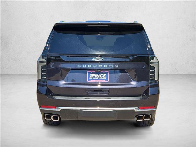 Used 2026 Chevrolet Suburban High Country AWD/4WD image 7