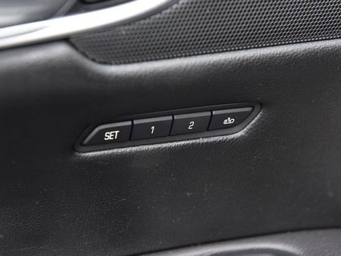 Used 2017 Cadillac XT5 Premium Luxury FWD image 11